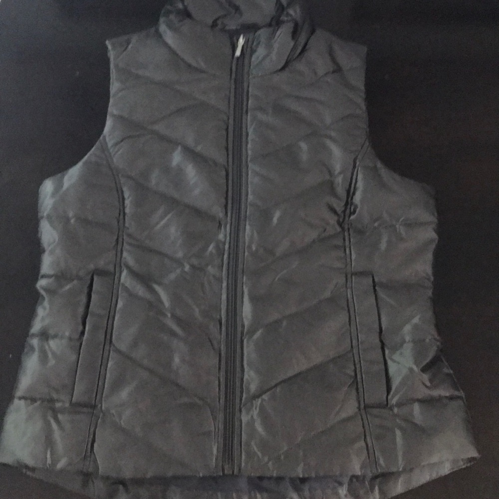 NWT Lands End Premium Down Vest